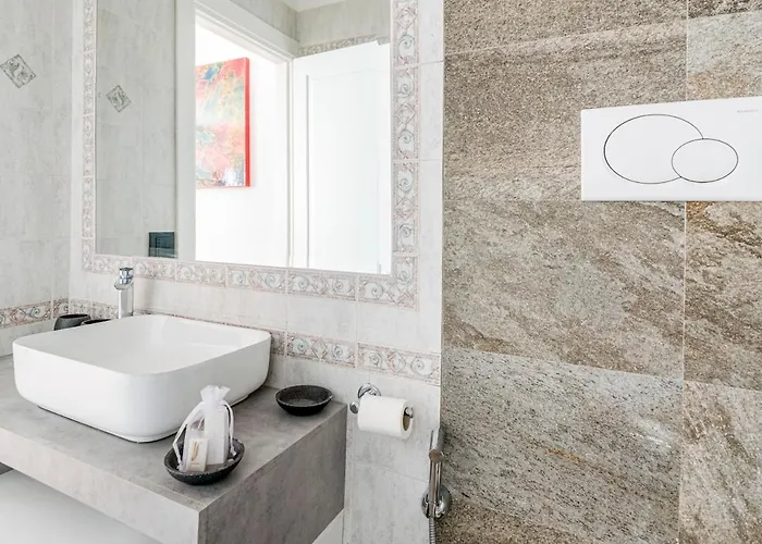 Quattro Fontane 6p - Vivora Apartament